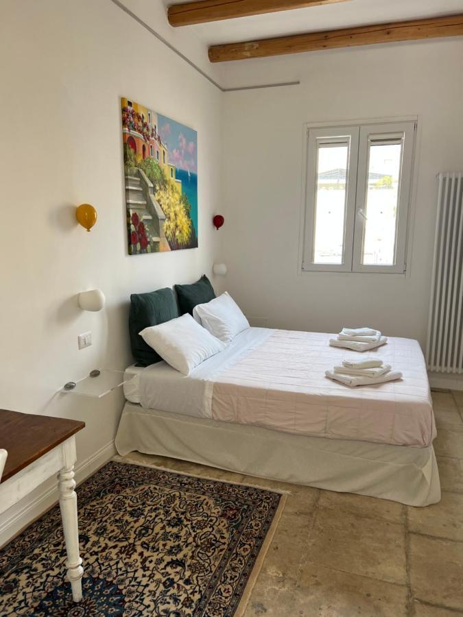 Suite Battisti 7 Lecce Exterior photo