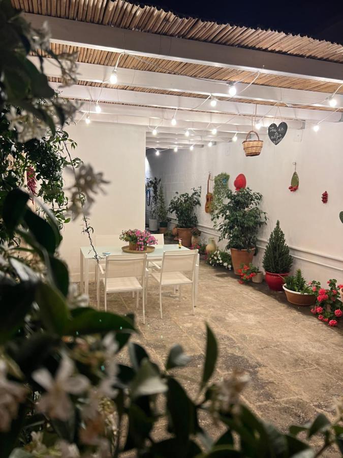 Suite Battisti 7 Lecce Exterior photo